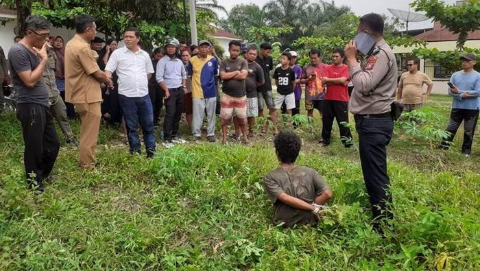 Polsek Gunung Malela Amankan Pria Diduga ODGJ Pembongkar Makam di Simalungun